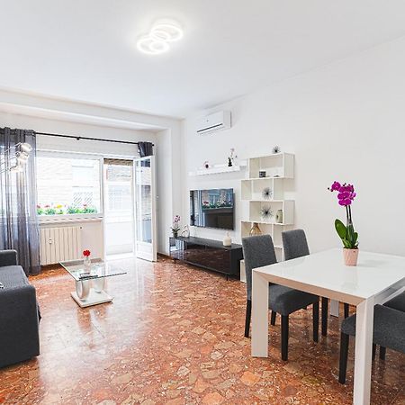 Apartamento Domus Leo Roma Exterior foto